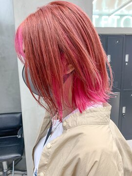 テトヘアー(teto hair) ピンクベージュ、インナーカラー、ツートーンカラー、前下がり