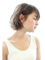 レウナ 外苑前(Reuna)&nbsp;【30代40代50代】大人可愛いウェーブボブ　耳にかけても可愛い