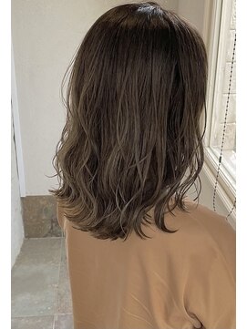 ガレリアエレガンテ 可児店(GALLARIA Elegante) 極細ハイライトグレージュ