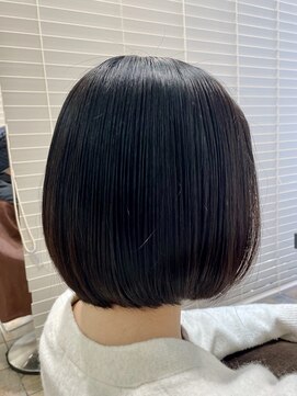 ネオリーブアオバ 高田馬場店(Neolive aoba) コンパクトボブ/襟足の浮きを抑える技法が○