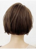 フェミニンリラクシーショートボブ