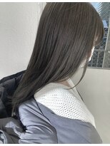 ロカ(roka)&nbsp;大人かわいいロングのオリーブグレージュ　オリーブベージュ