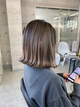 イキ 表参道(iki omotesando) モード/無造作ウェーブ/大人ガーリー[表参道駅]