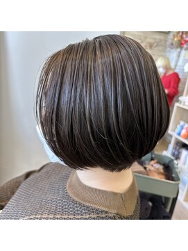 ヘアーリゾートガーデンバイトロント 船橋法典店(Hair Resort Garden by Toronto) ハイライト×ショートボブ【船橋、西船橋、市川大野、新船橋】