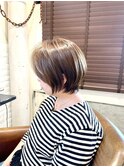 ナチュラルショート ツヤ髪ベージュカラー髪質改善