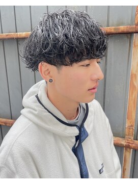 フリーク バーバーショップ 都島店(FREAK BARBER SHOP) ゆるモテ黒髪波巻きスパイラルパーマツーブロックマッシュ