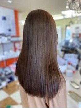 ビューティーサロン カワチ 中庄駅前店(Beauty Salon KAWACHI)の写真/【中庄駅徒歩５分】ミルボンのトリートメントで理想のうるツヤヘアを実現♪髪の芯から潤う艶感に。