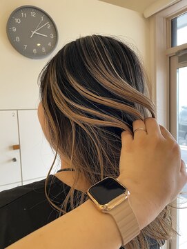 ルース(LUZ) エアタッチバレイヤージュ