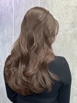 アマトウキョウスマートサロン(AMA TOKYO×Smart Salon)&nbsp;ヘーゼルベージュ　ブリーチなし　レイヤーカット　海外風