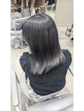 サンクチュアリ ウィズエデン 京橋店(Sanctuary with eden) グレージュ×ミディアム