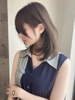 スターズレイ 本川越(STARS ray)&nbsp;ウルフレイヤー アッシュベージュ ミディアムレイヤーカット