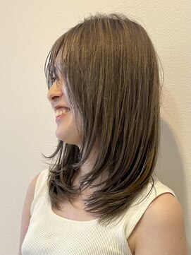 レヴィア(REVIA) レイヤーカット髪質改善トリートメント前髪カット