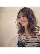 ルディック(Ludique)&nbsp;外国人風トレンドアッシュカラー