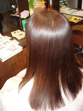 ビギンズ ヘア コウベ(BEGINS HAIR KOBE) 夏のさらつやストレート