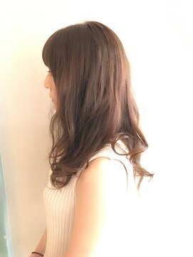 ロンド 銀座(Lond) ☆ロンド斉藤☆アッシュベージュのゆるふわロング