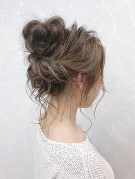 リルアーチ(Lillarch) お呼ばれに☆/高めのお団子アップ♪