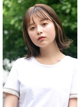 ジェミニ(gemini) インナーカラー外はねボブ