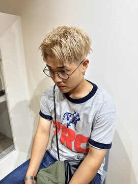 ルースト 京都河原町店(ROOST) ブリーチカラーブロンドカラーTカラーメンズカラー