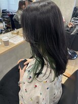 ジュール サウス 新宿南口(Joule South) チラッと見えるインナーカラースタイル◎