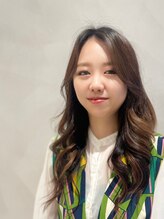 ヘアリゾート粋 新宿三丁目本店 Miyuki 