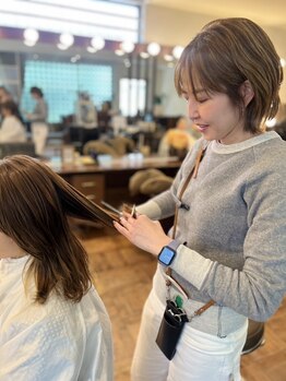 女性目線での細やかな提案が人気のサロン♪女性ならではの目線で、あなたのなりたいを実現します！