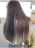 ブラウングレージュ
