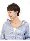 フェザーショートレイヤーショート耳掛けアッシュベージュ