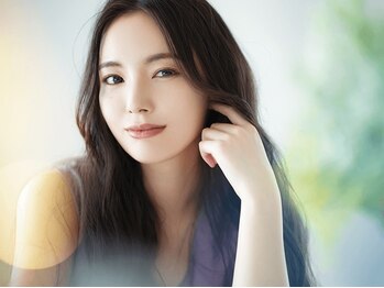 アンフィ 矢向(Anphi)の写真/90％天然成分オーガニックで出来ている、頭皮に優しいカラー材を使用★ダメージレスに艶めく髪色を実現◎