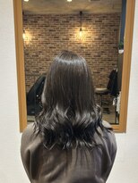 アンサー(answer)&nbsp;【くすみカラー】くすみグレージュ×巻き髪スタイル