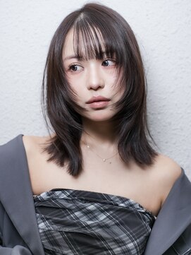 イリ 大阪(ili) ミディアムレイヤーカット/ミルクティーブロンド/髪質改善