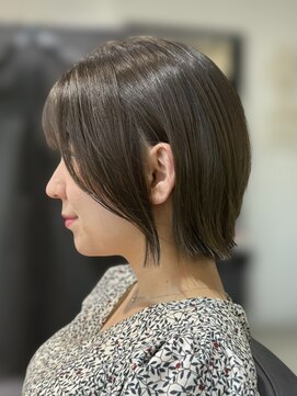 ワン バイ ジエクト(One by The Ect) 【似合わせボブ】ヘーゼルブラウン/ココアブラウン