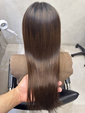 エマノン(EMANON) 福岡天神 髪質改善 巻ける縮毛矯正 20代 30代 40代