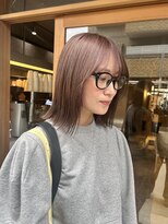 ミー(mii)&nbsp;【mii】ブリーチ×グレージュカラー