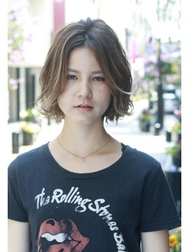 クラン(clan) 小顔外国人風似合わせカット厚めバング