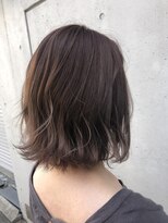 リゴッツ ドゥア プトゥリ(Regottz dua putri)&nbsp;10代*20代*外ハネボブ*ハイライト*ピンクグレージュ