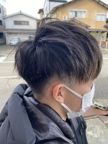 エルモ(ELMO)&nbsp;フェードを効かせたメンズカット