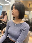 フェイスレイヤーボブ_グレーベージュレイヤーロング黒髪