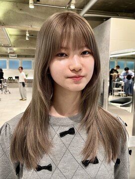 ダブ アオヤマ(DaB AOYAMA) グレージュカラーベージュハイトーンベージュ顔まわりカット