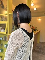 ヒントステーション(HINTSTATION)&nbsp;〈浅草 半個室〉ミニボブ/ツヤ暗髪