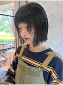 ぷつっと顔まわりレイヤーボブ
