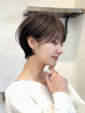 ビュー トウキョウ(VIEW TOKYO) くびれショート/大人ショート/ショートボブ/ぷつっとボブ