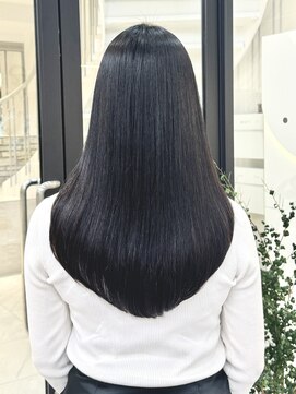 エブリ(evri) 似合わせロングレイヤー レイヤー 髪質改善ストレート カット