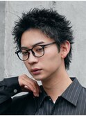 心斎橋スパイキーショートビジネスヘアフェザーショートパーマ 