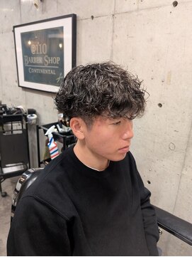 ワンワンオー バーバーショップ コンチネンタル(@110 BARBER SHOP continental) シャドウパーマ