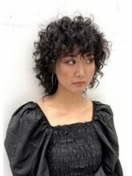 ラブ ロック Love' Lock ショートのスパイラルパーマ・くるくるパーマ