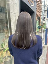 アカラ(acala)&nbsp;くすみグレージュ【20代30代40代/イルミナカラー/髪質改善】
