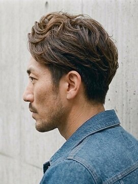 バーバーバー ナカノ(BARBER BAR NAKANO) 【40代メンズ】大人フェザーパーマ×毛流れショート