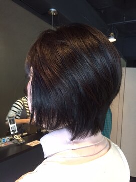 プロデュース グッド デザイン レミュー(produce good design LES MUES) 【LES MUES千葉】潤艶ショートボブ