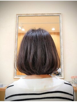 コニーヘア(conii) ナチュラルボブ