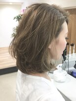 オウル(Owll)&nbsp;★DISHEL★大人かわいいふわミディ★ベージュカラー★耳かけ